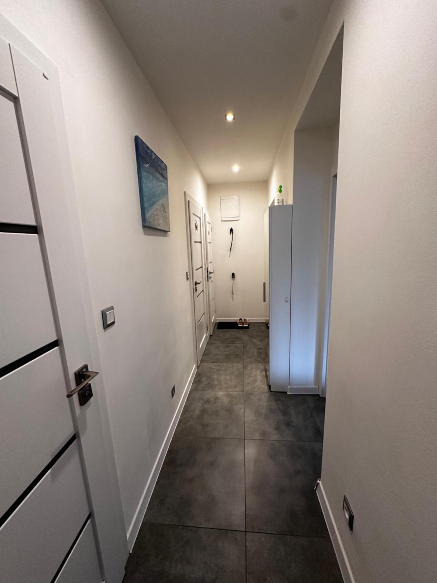 We Apartment - Close To The Center & City View, Self Check-In 24H 班斯卡-比斯特里察 外观 照片